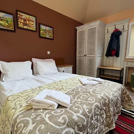 Apartment Granat Next To Lift By Bookvillabg *