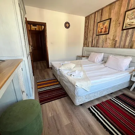 Granat Next To Lift Μπάνσκο