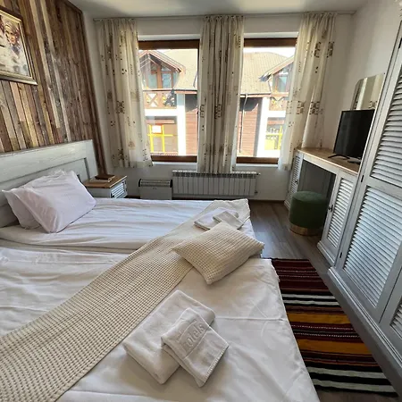 Apartment Granat Next To Lift By Bookvillabg