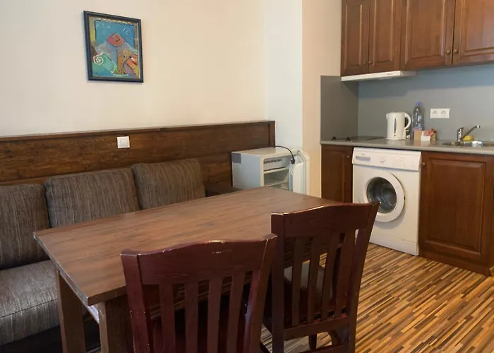 Granat Next To Lift *