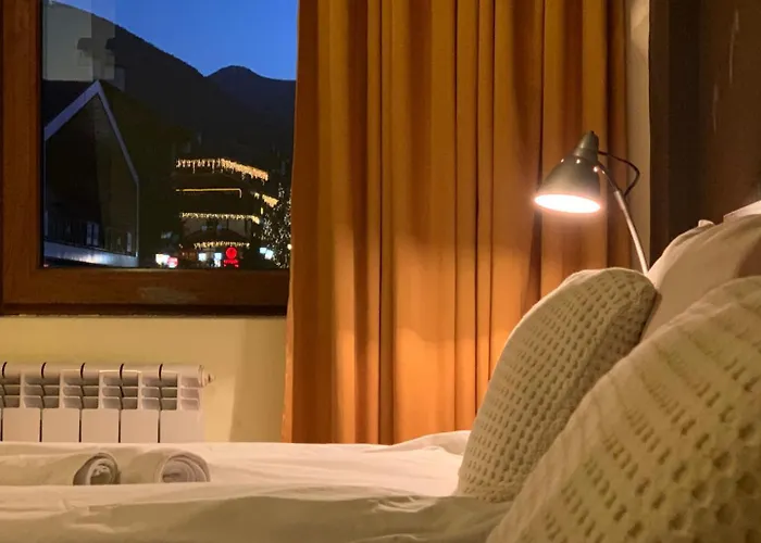 Granat Next To Lift Apartment *