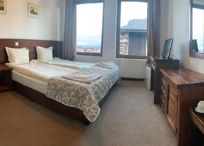 Granat Next To Lift *