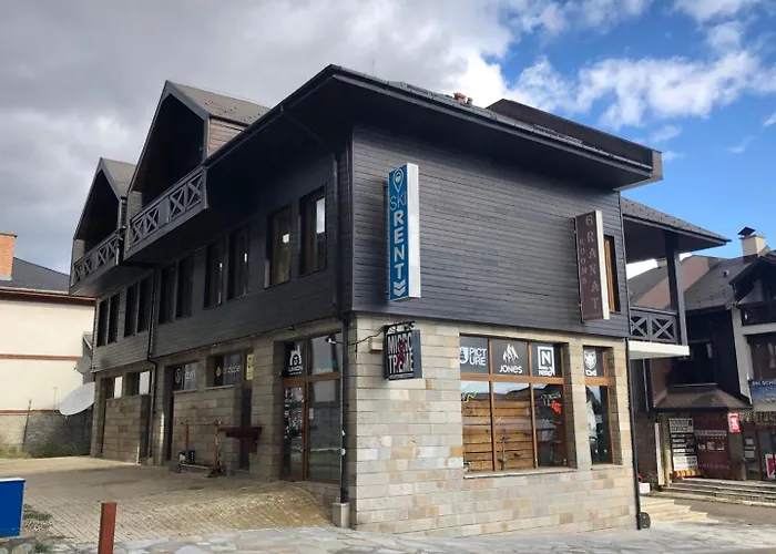 Granat Next To Lift Apartment