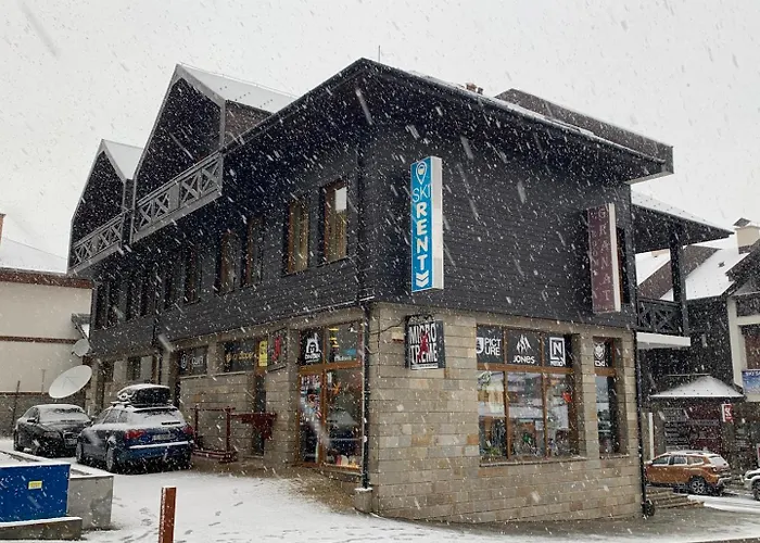 Granat Next To Lift Apartment